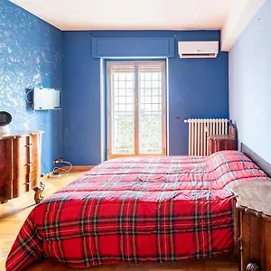  Apartamento T Apartament Angel's 2 , Julias Domus Metro C Italia