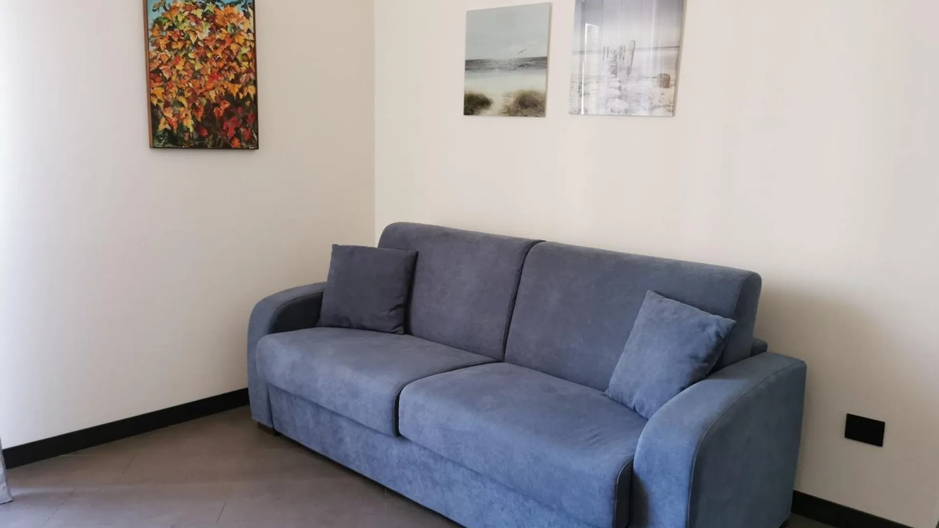 Ponticello Apartments Palermo Italia